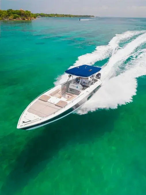 one-speedboat